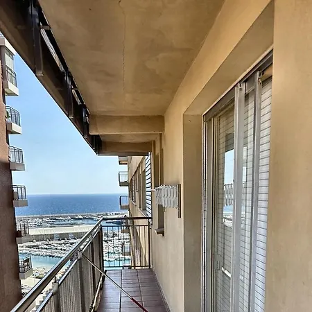 Panoramic Sea Views, 11th Floor Apartman Palamós